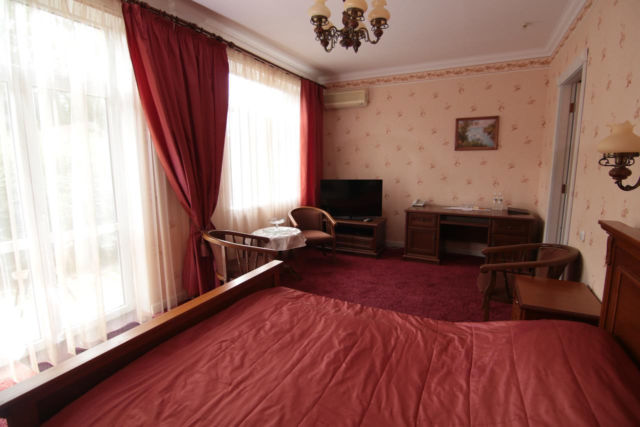 Chervona Kalina Kyiv Exterior photo
