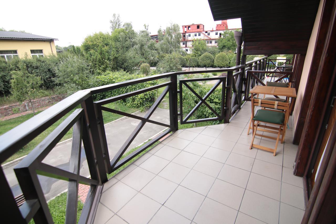 Chervona Kalina Kyiv Exterior photo